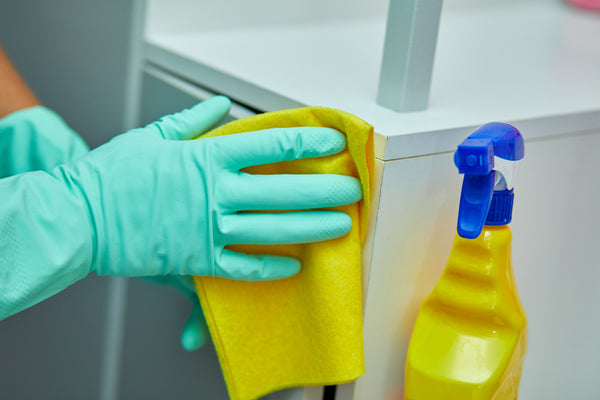 Disinfectant Wipes and Alcohol Free Wipes: Important Differences